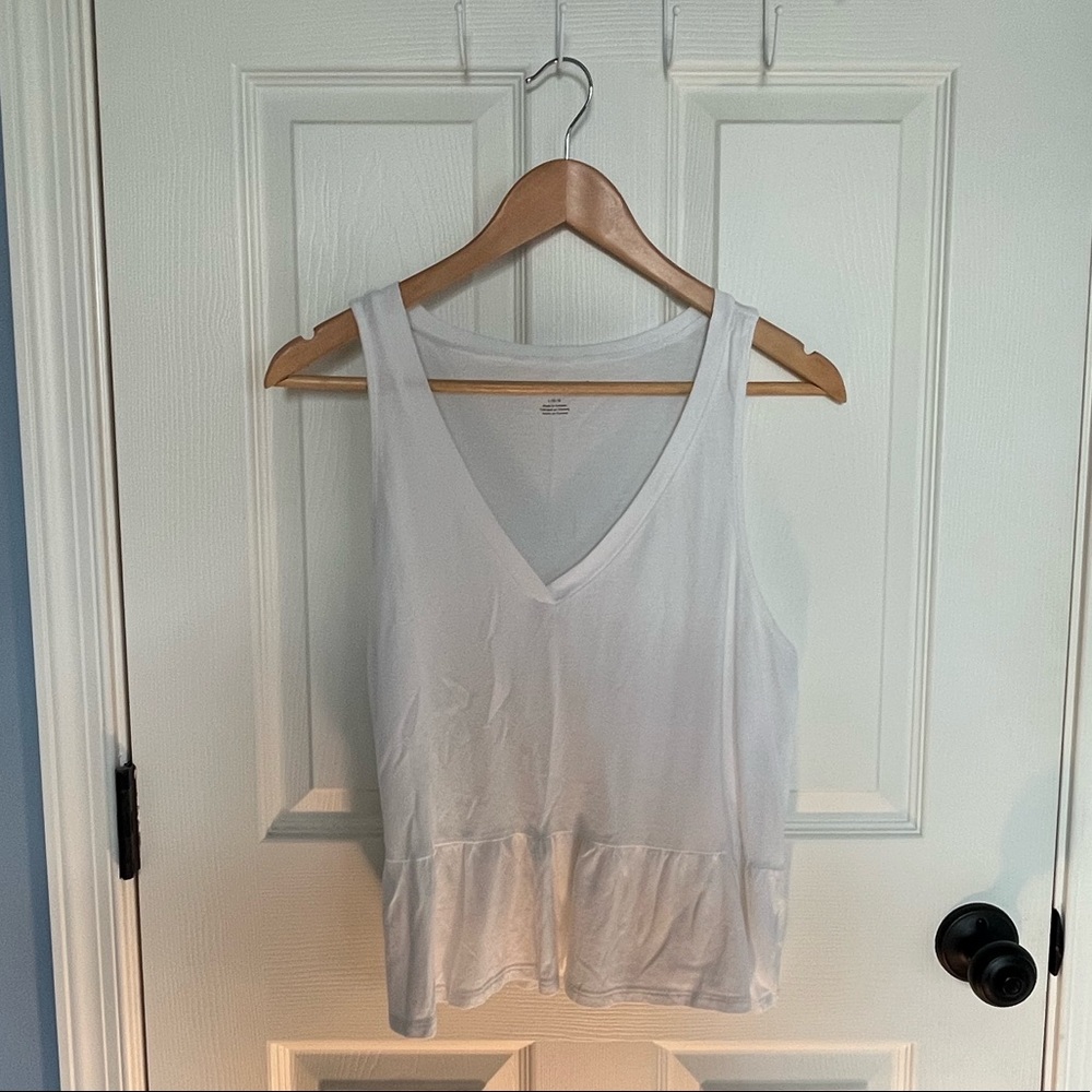 Women’s American Eagle White Peplum Tank Top